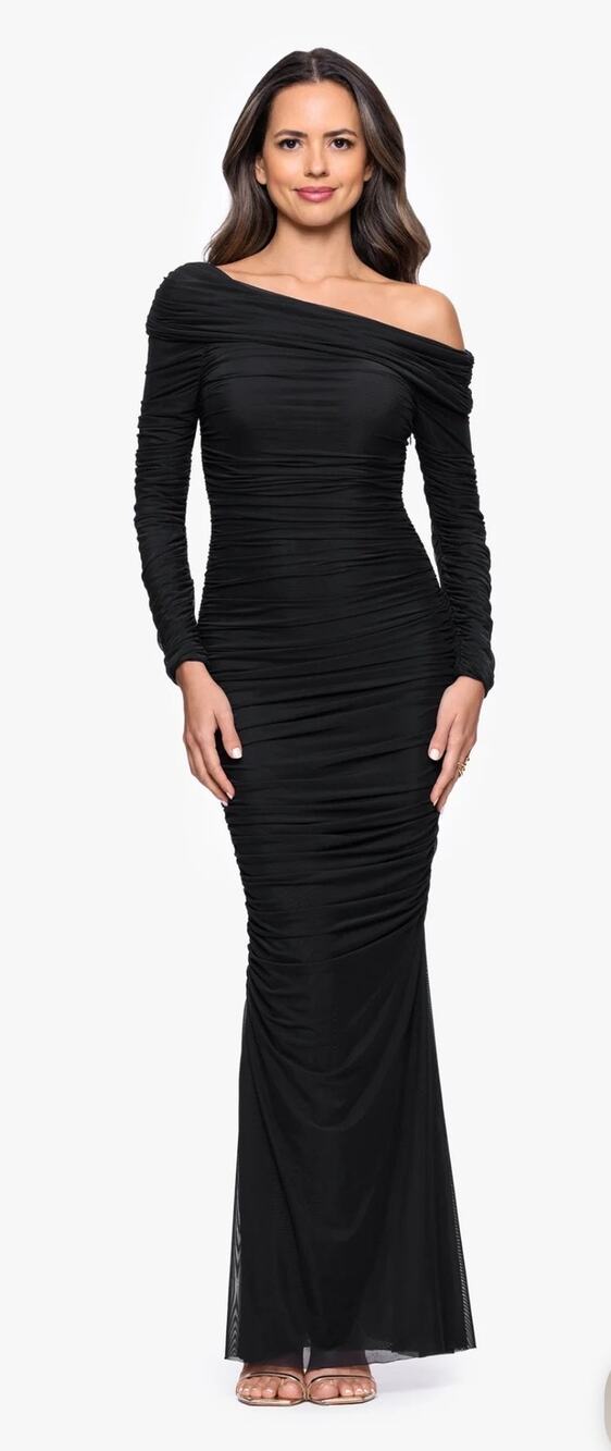 Stunning Betsy & Adam 'Hannah' Mesh Drop Shoulder Gown size 10